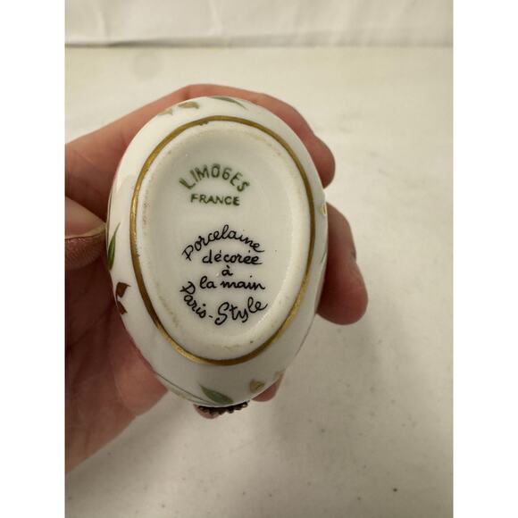 Vintage Limoges France Porcelain Egg-Shaped Hinged Trinket Box Floral Design - Picture 8 of 10